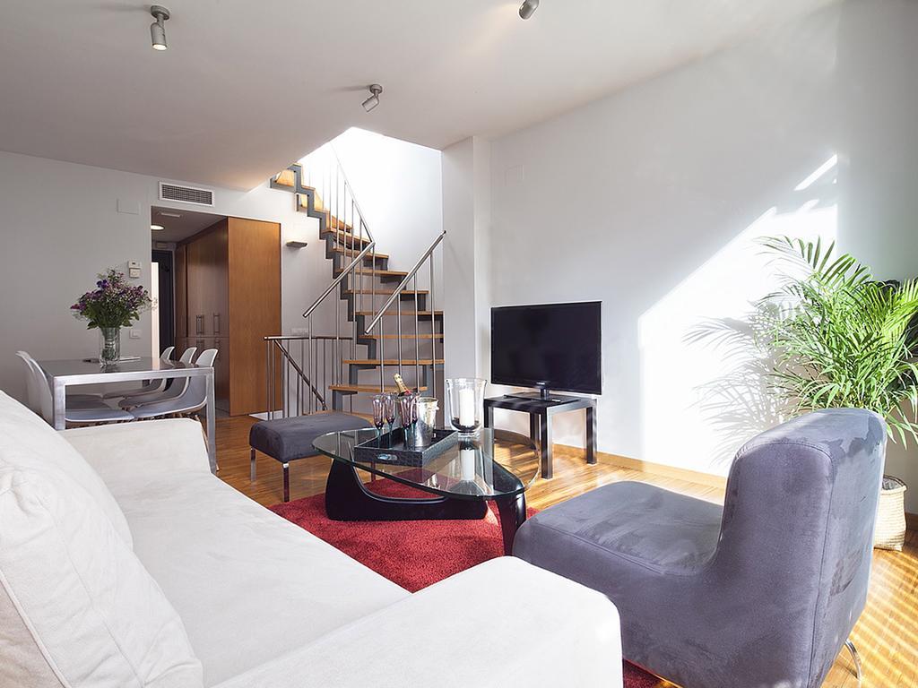Apartment Barcelona Rentals - Penthouse With Terrace Εξωτερικό φωτογραφία